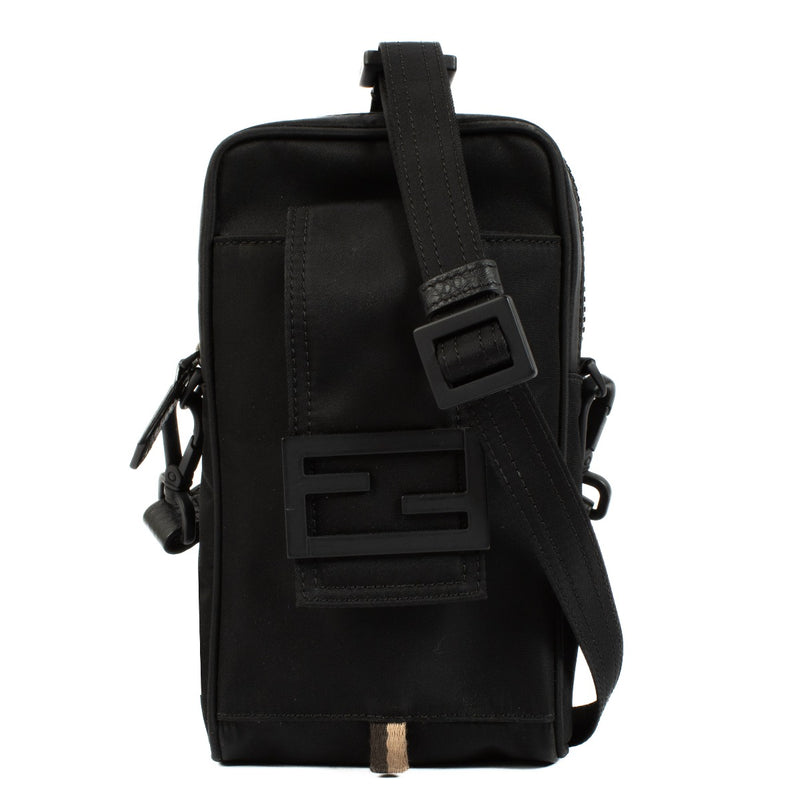 Fendi Zwarte Nylon Baguette Telefoonhoesje Tas