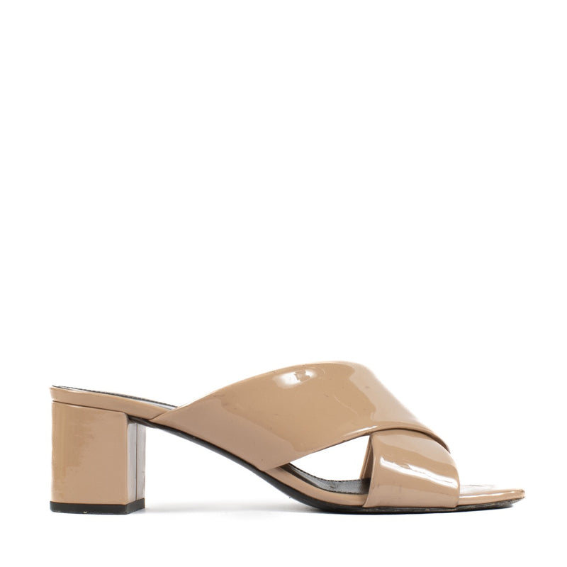 shop 100% authentic second hand Saint Laurent Beige Loulou Mules - Size 39 on Labellov.com