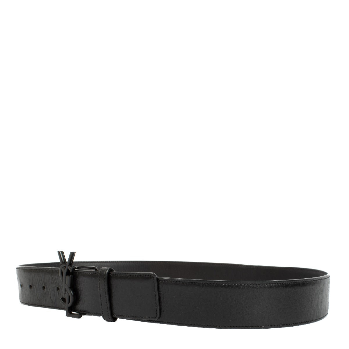 Saint Laurent Black Belt - Size 90, crafted from premium black leather with a black YSL logo buckle. The belt is in very good condition with minimal signs of use, featuring a height of 4 cm. Shop now on Labellov.