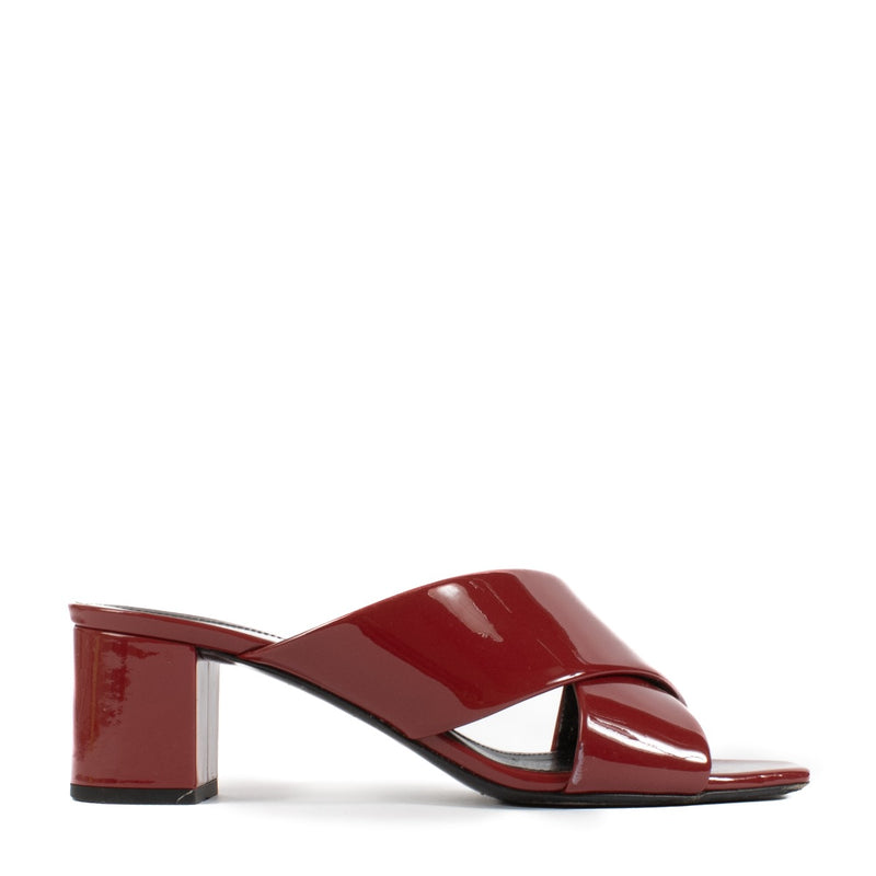 shop 100% authentic second hand Saint Laurent Red Loulou Mules - Size 39 on Labellov.com