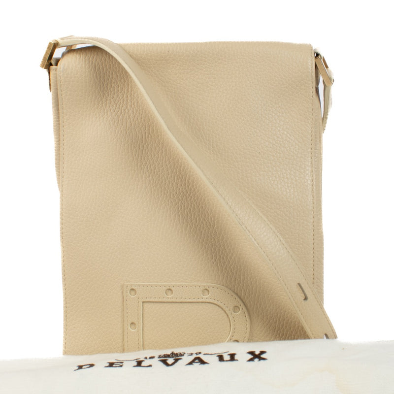 Shop safe online at Labellov in Antwerp, Brussels and Knokke this 100% authentic second hand Delvaux Beige Louise Baudrier PM Crossbody Bag