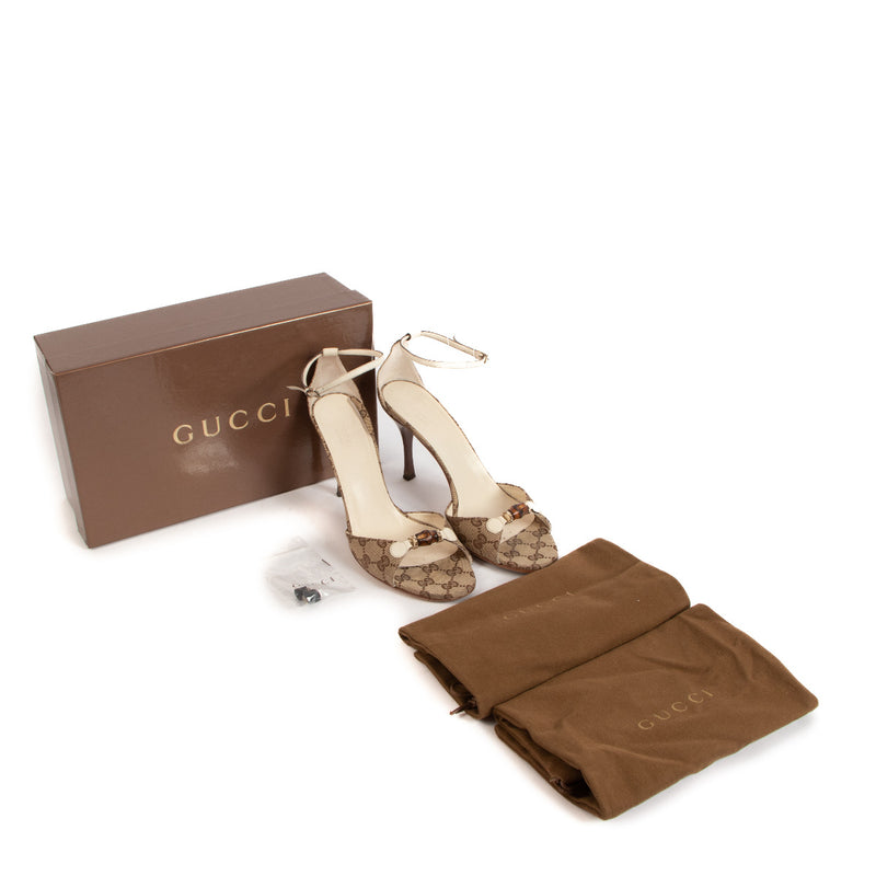 Gucci Monogram Canvas Pumps - Maat 40