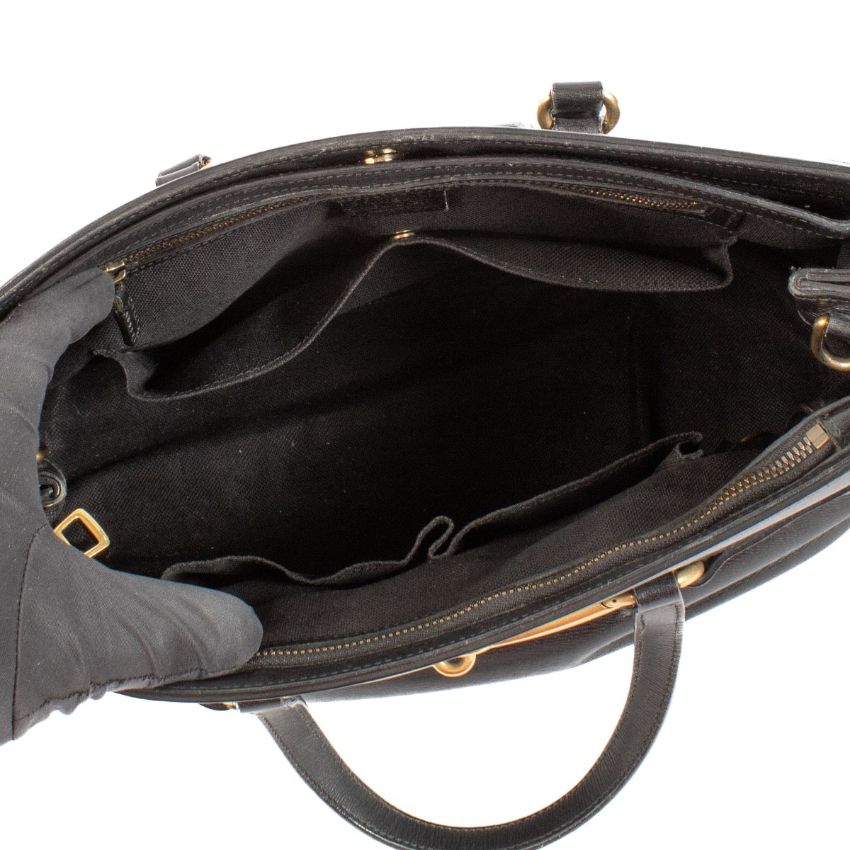 buy 100% authentic pre loved Gucci Black Leather Bright Bit Top Handle on Labellov.com