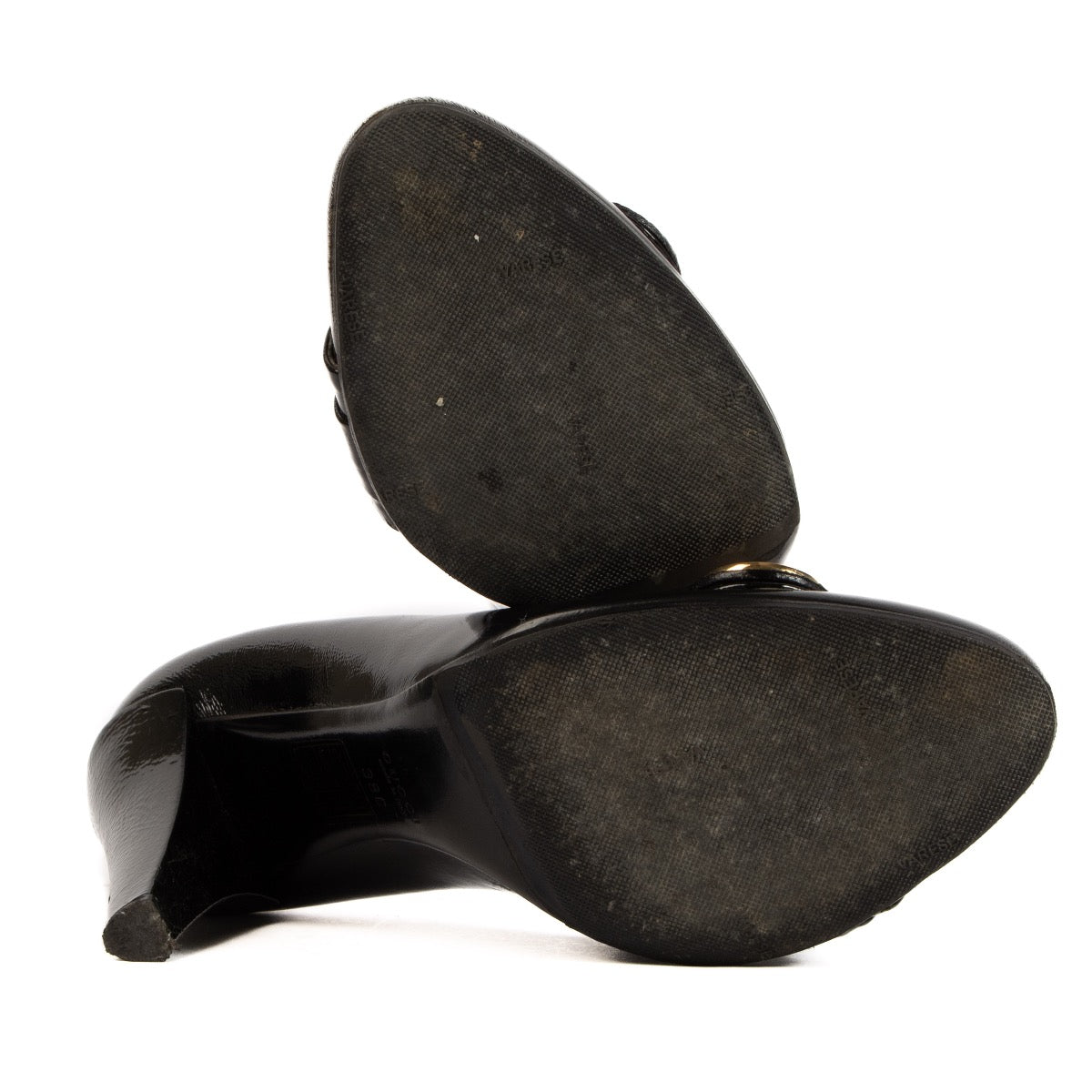 Shop 100% authentic second-hand Gucci Black Patent Leather Heels - Size 38 on Labellov.com