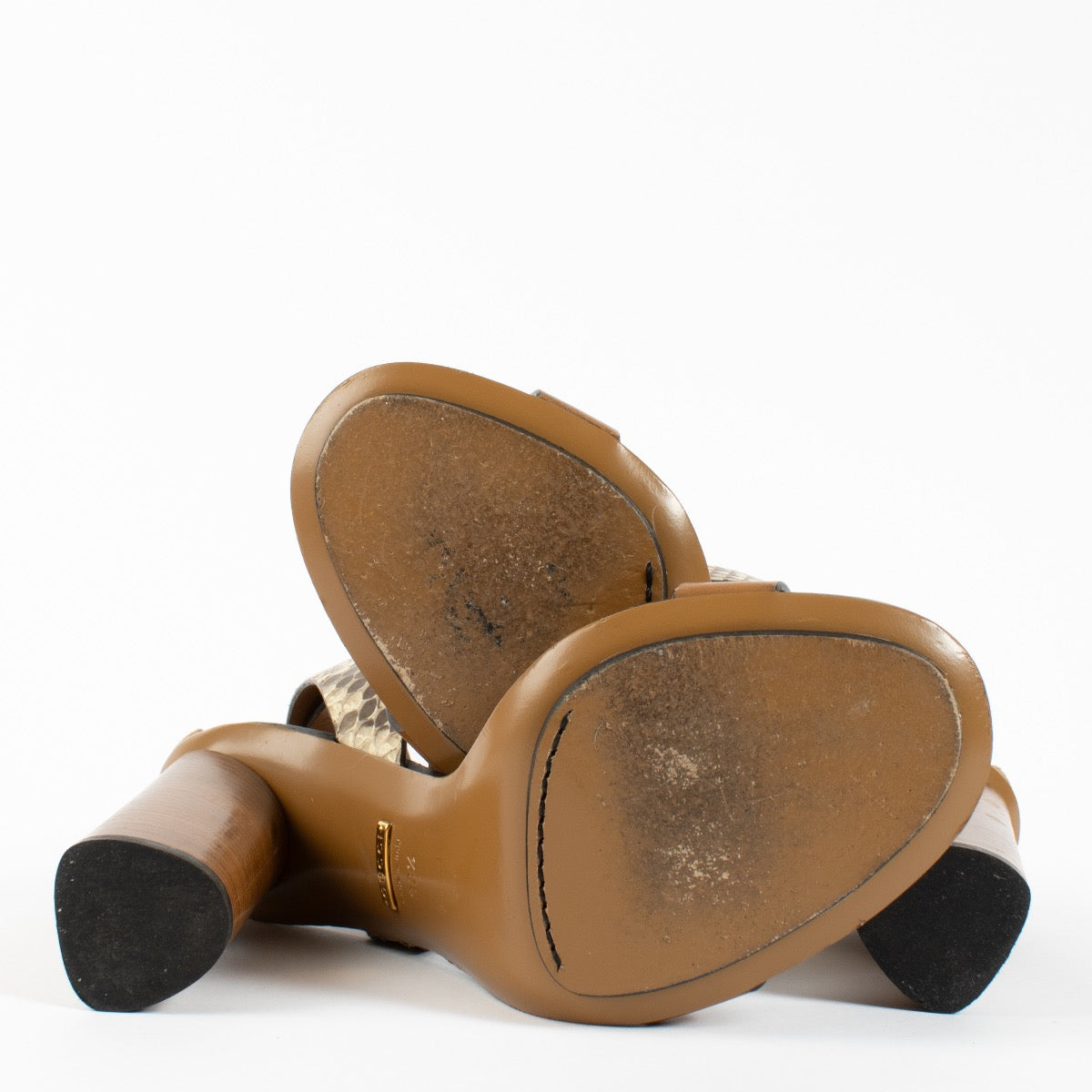 Shop 100% authentic secondhand Gucci Brown Python Sandals - Size 38 1/2 on Labellov.com