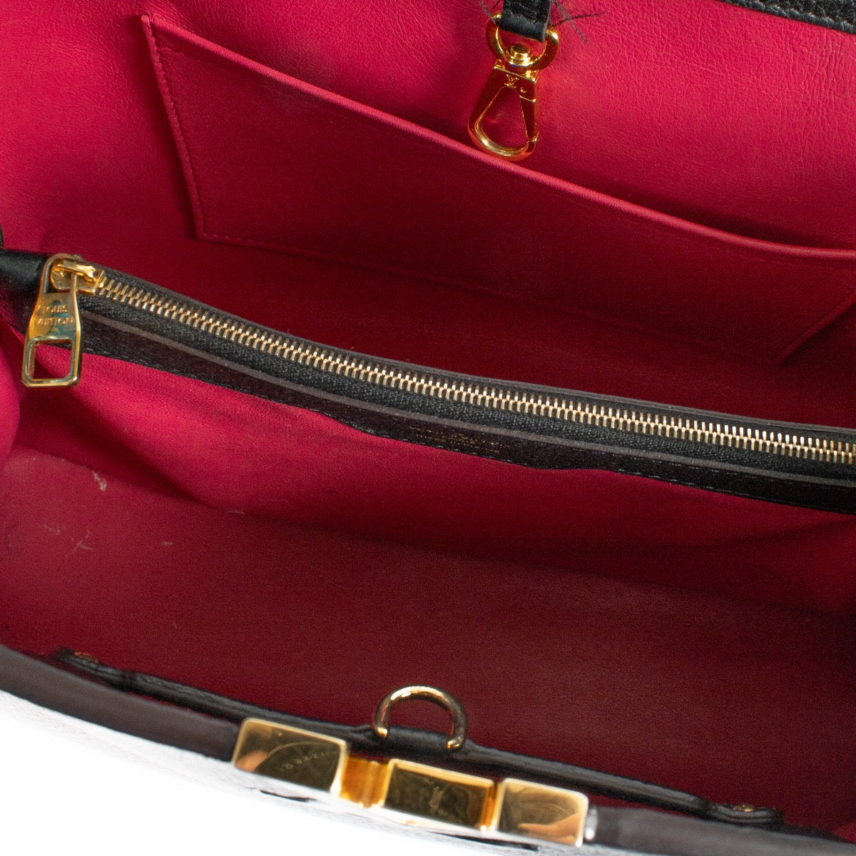 Authentic second hand Louis Vuitton Black Capucines MM Bag on Labellov.com