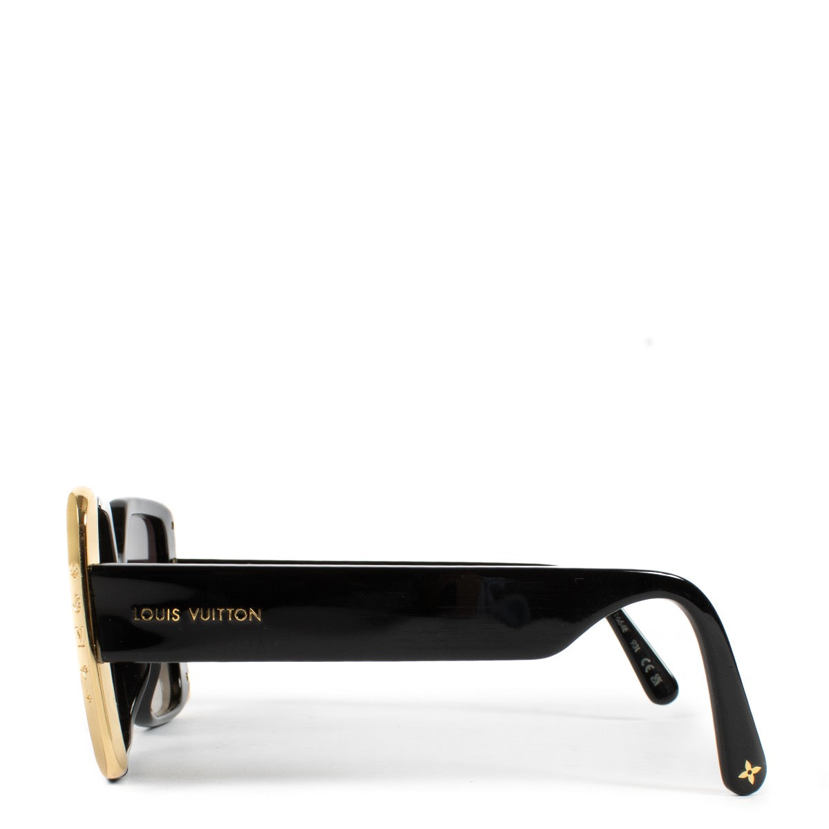 Authentic second hand Louis Vuitton Black Glasses on Labellov.com