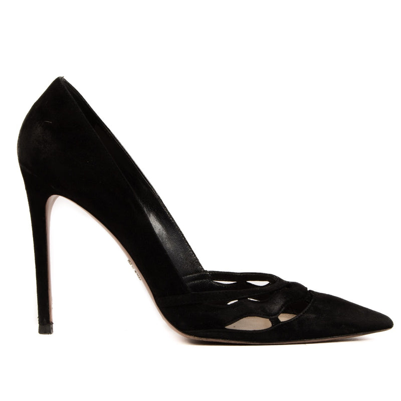 Shop 100% authentic second-hand Prada Black Pumps - Size 39,5 on Labellov.com