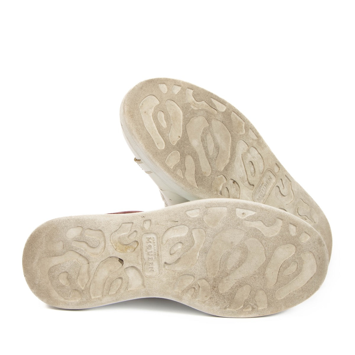 shop 100% authentic second hand Alexander McQueen White Oversized Sneakers - Size 37 on Labellov.com