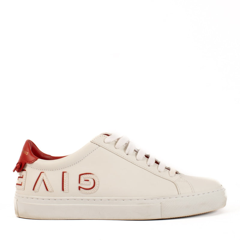 Shop 100% authentic secondhand Givenchy White Sneakers - Size 36 on Labellov.com