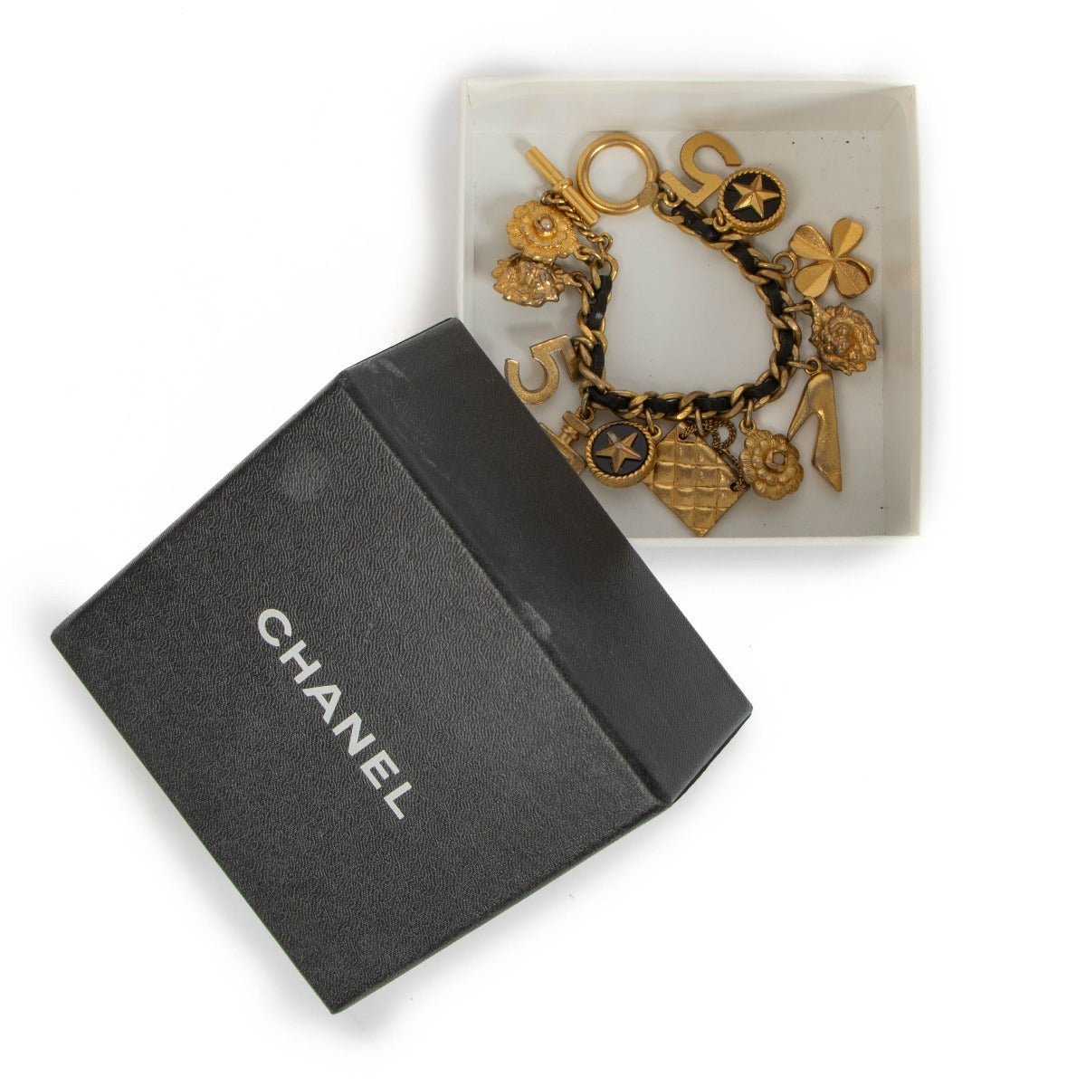 shop 100% authentic second hand Chanel 93A Gold Icon Charm Bracelet on Labellov.com