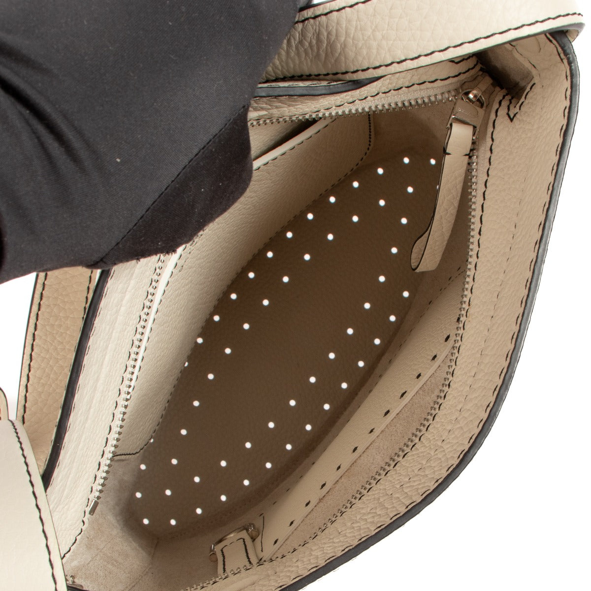Delvaux Pin Daily Surpiqué Ivoire Taurillon Soft
