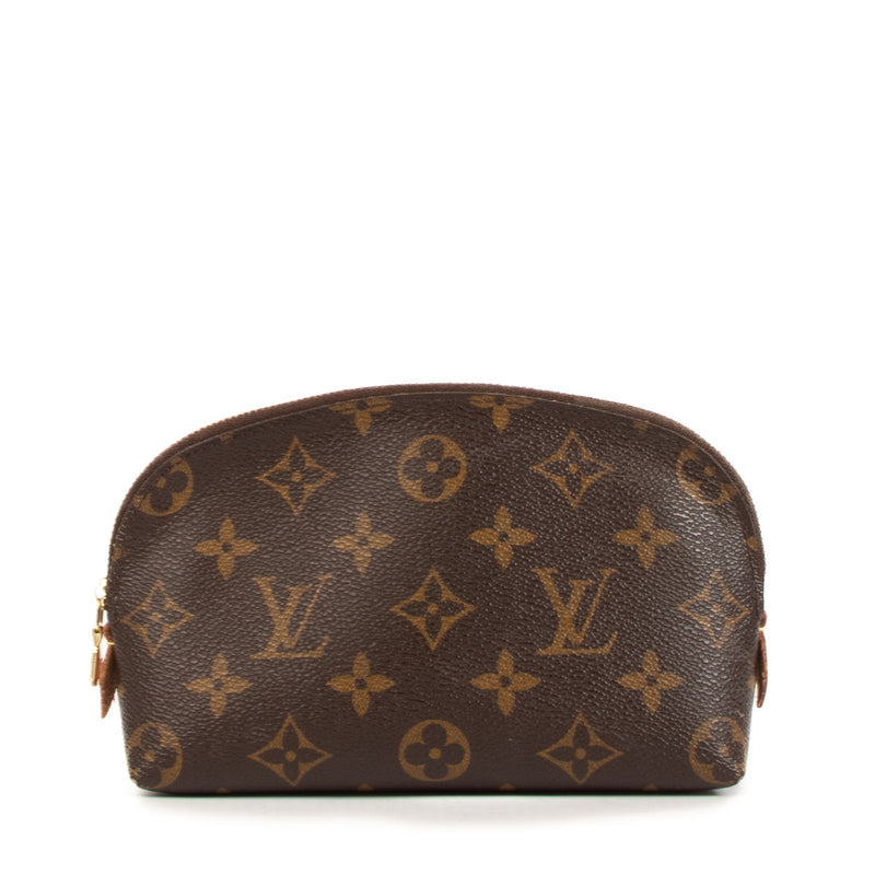 Louis Vuitton Monogram Cosmetic Pouch PM for the best price at Labellov secondhand luxury in Antwerp
