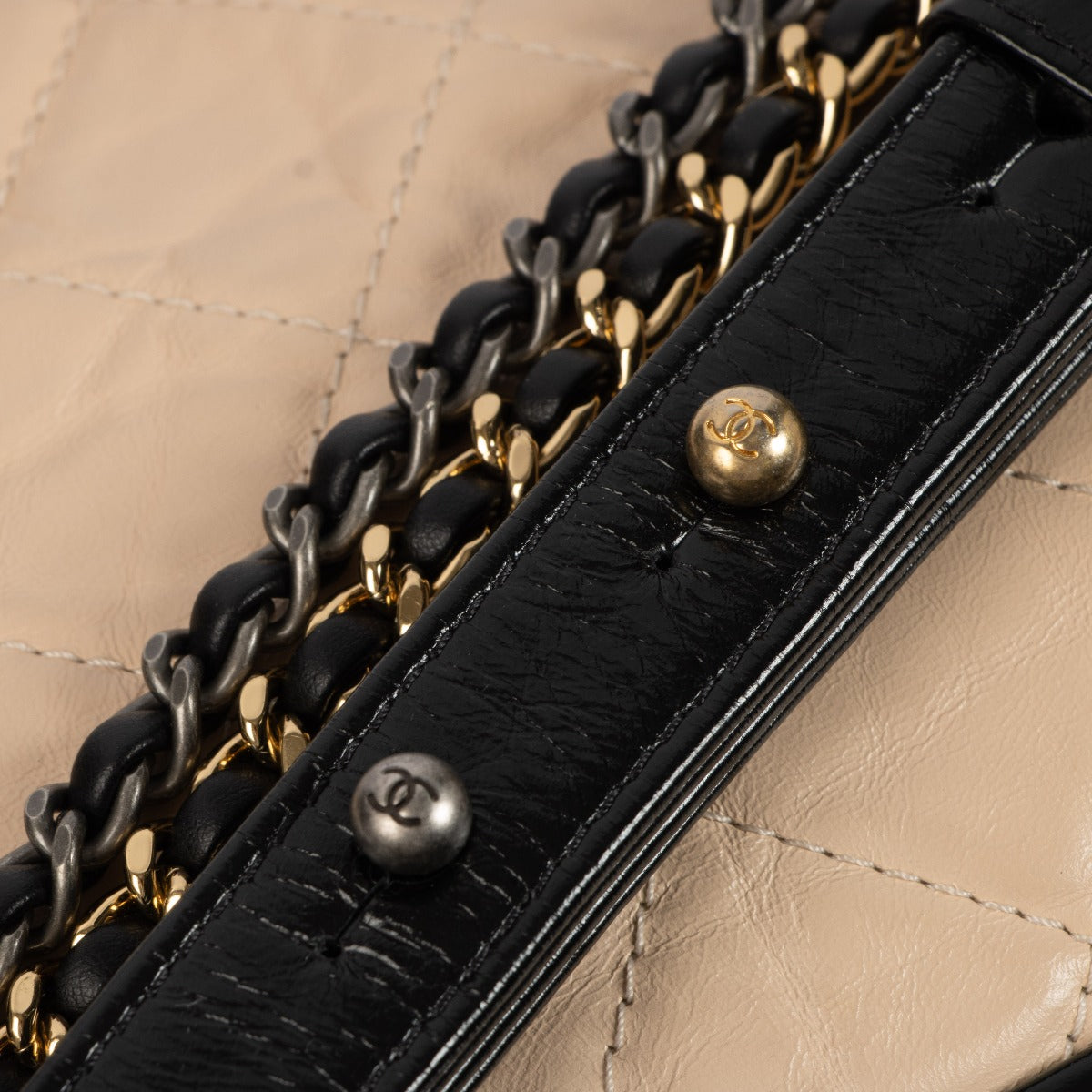 Shop 100% authentic second-hand Chanel Beige Aged Calfskin Large Gabrielle Hobo Bag on www.labellov.com