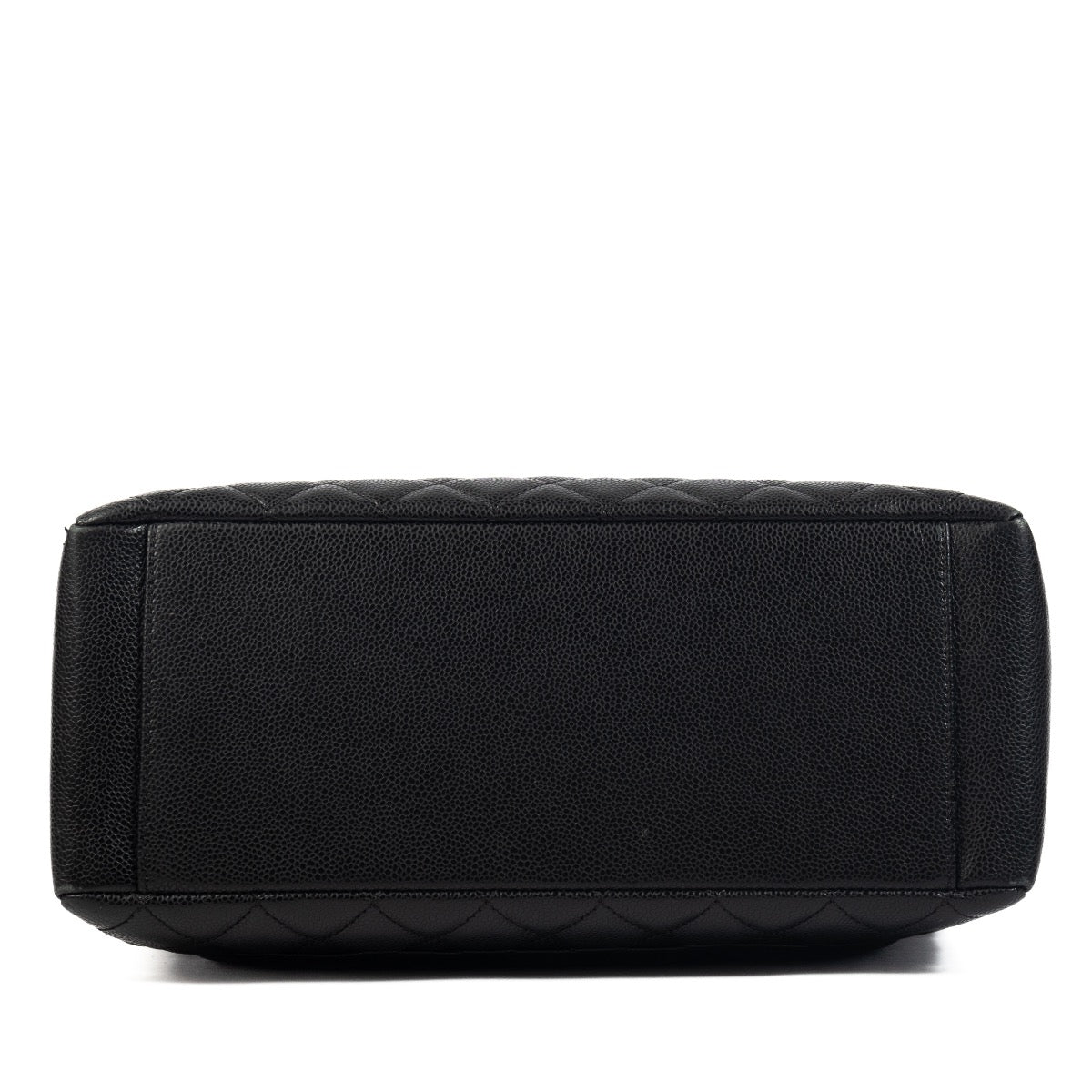 Shop 100% authentic second-hand Chanel Black GST Shoulder Bag on Labellov.com