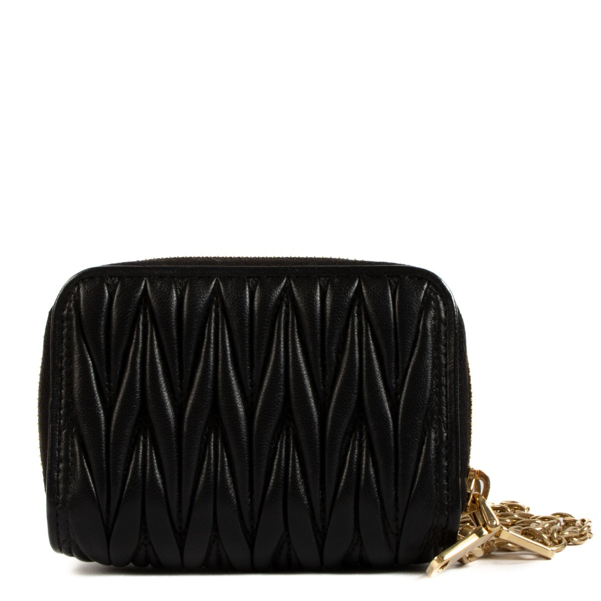 Shop safe online at Labellov in Antwerp, Brussels and Knokke this 100% authentic second hand Miu Miu Black Matelassé Wristlet Wallet