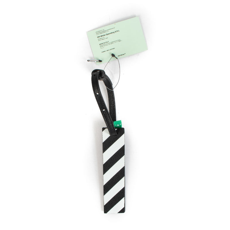 Off-White Black White Diag Travel Tag