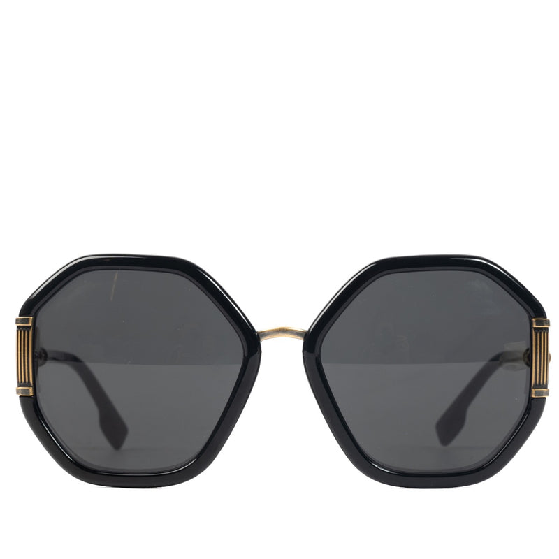Shop 100% authentic second-hand Versace Black Sunglasses on Labellov.com