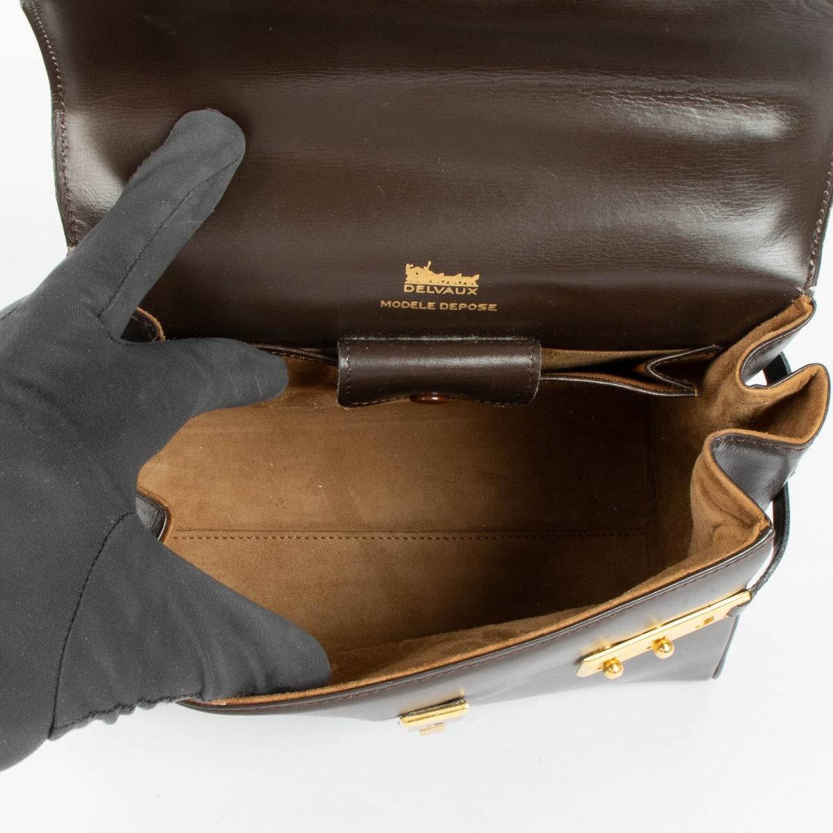 Authentic pre-loved Delvaux Chocolate Brown Vintage Tempête PM on Labellov.com