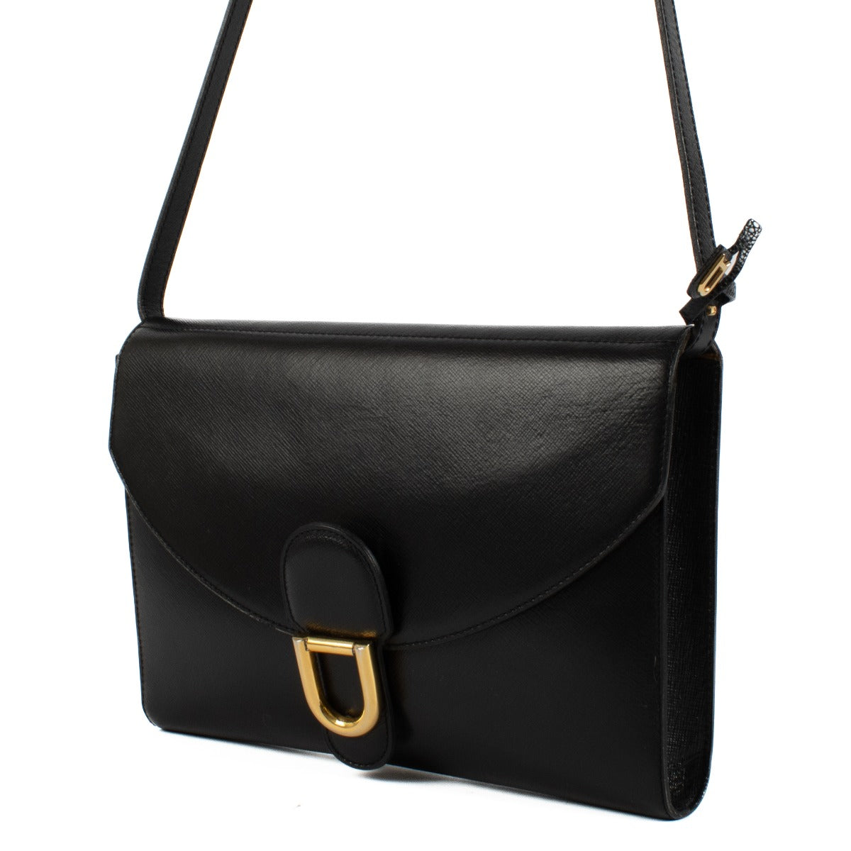 Shop safe online at Labellov in Antwerp, Brussels and Knokke this 100% authentic second hand Delvaux Black Leather Crossbody Clutch Bag