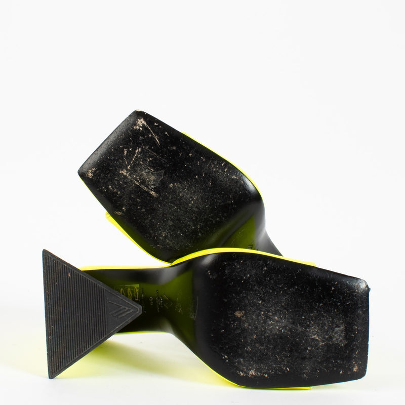 The Attico Yellow Patent Leather Devon Sandals