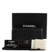Chanel Black Camellia Wallet On Chain for the best price at Labellov secondhand luxury in Antwerp and Knokke