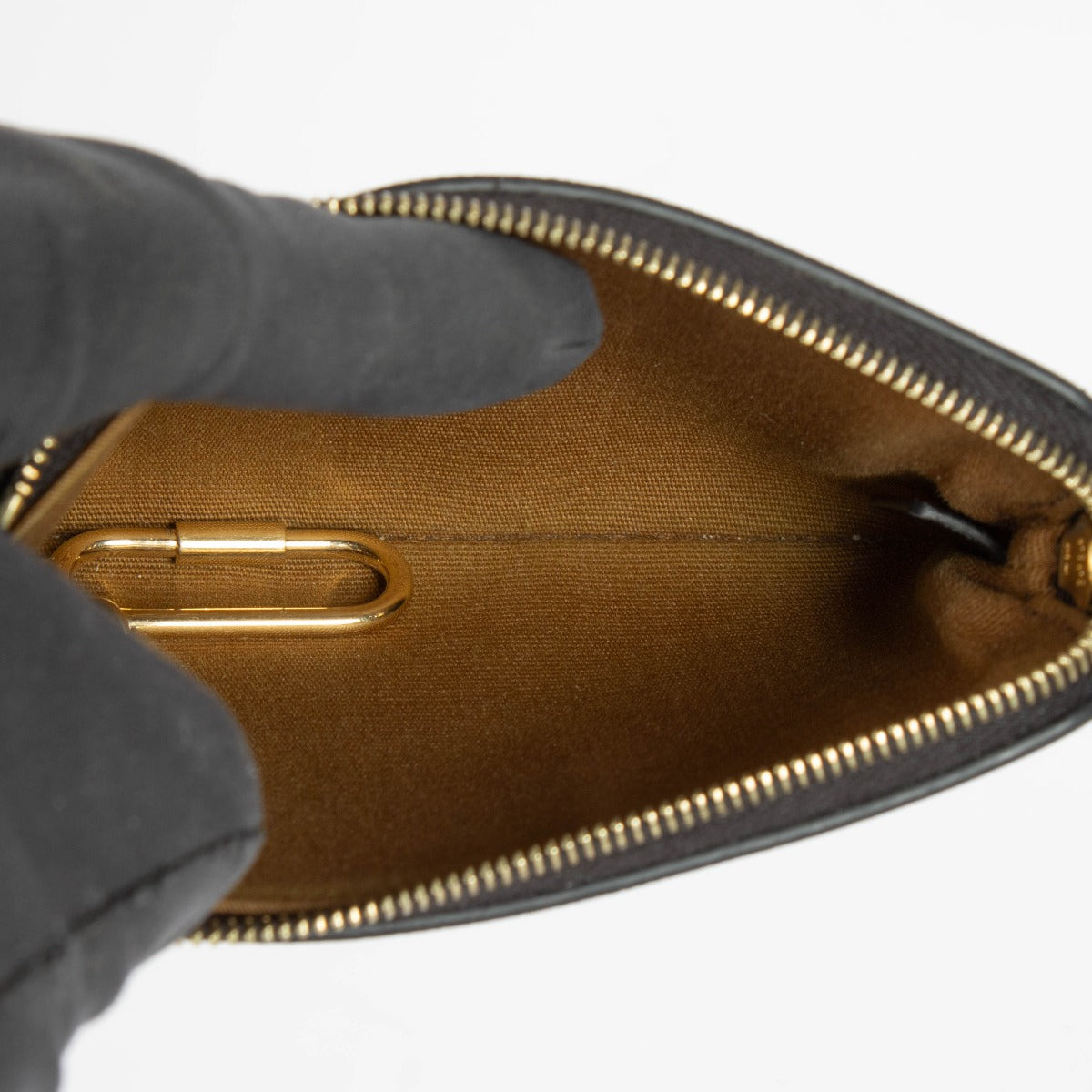 Authentic pre-loved Celine Triomphe Canvas Coin Purse on Labellov.com