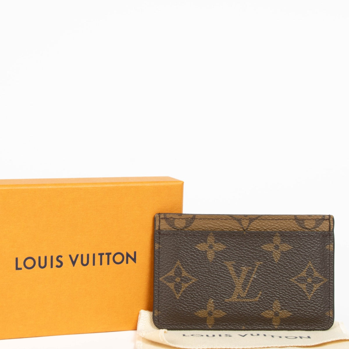 Shop this authentic Louis Vuitton Monogram Card Holder pre-loved on Labellov.com