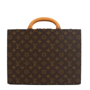 Shop safe online at Labellov in Antwerp, Brussels and Knokke this 100% authentic second hand Louis Vuitton Monogram Boîte Bijoux Jewellery Case