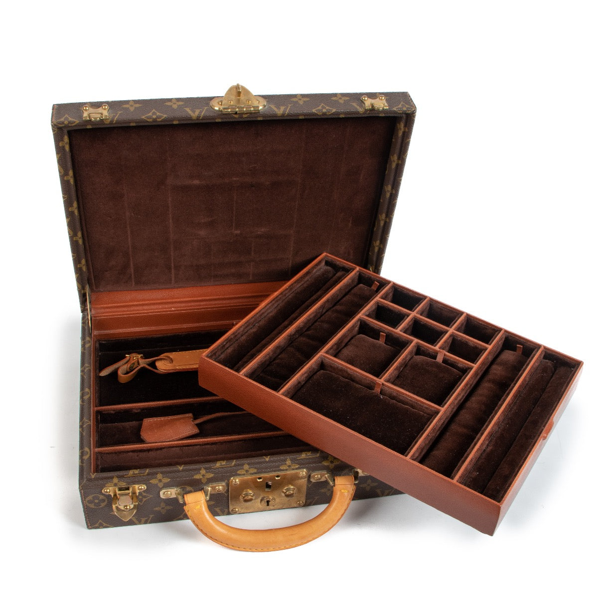 Shop safe online at Labellov in Antwerp, Brussels and Knokke this 100% authentic second hand Louis Vuitton Monogram Boîte Bijoux Jewellery Case