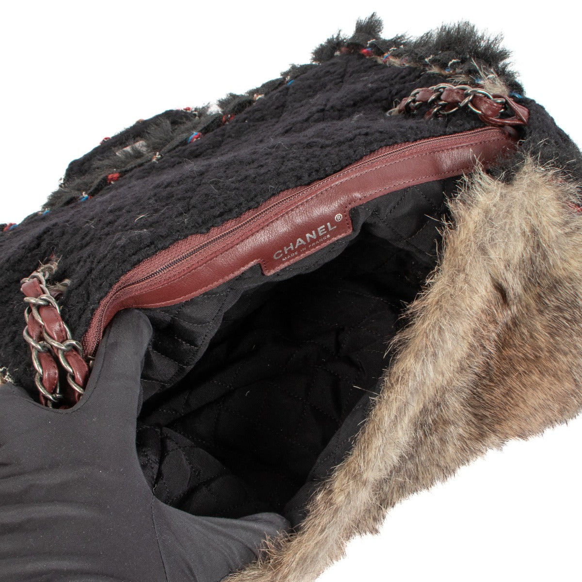 Shop safe online at Labellov in Antwerp, Brussels and Knokke this 100% authentic second hand Chanel Rare Fantasy Faux Fur and Wool Maxi Classic Flap Bag