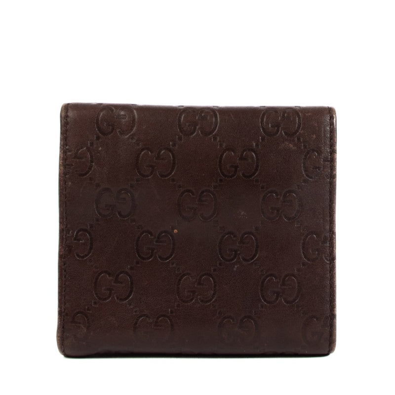 Shop safe online at Labellov in Antwerp, Brussels and Knokke this 100% authentic second hand Gucci Brown Guccissima Leather Wallet