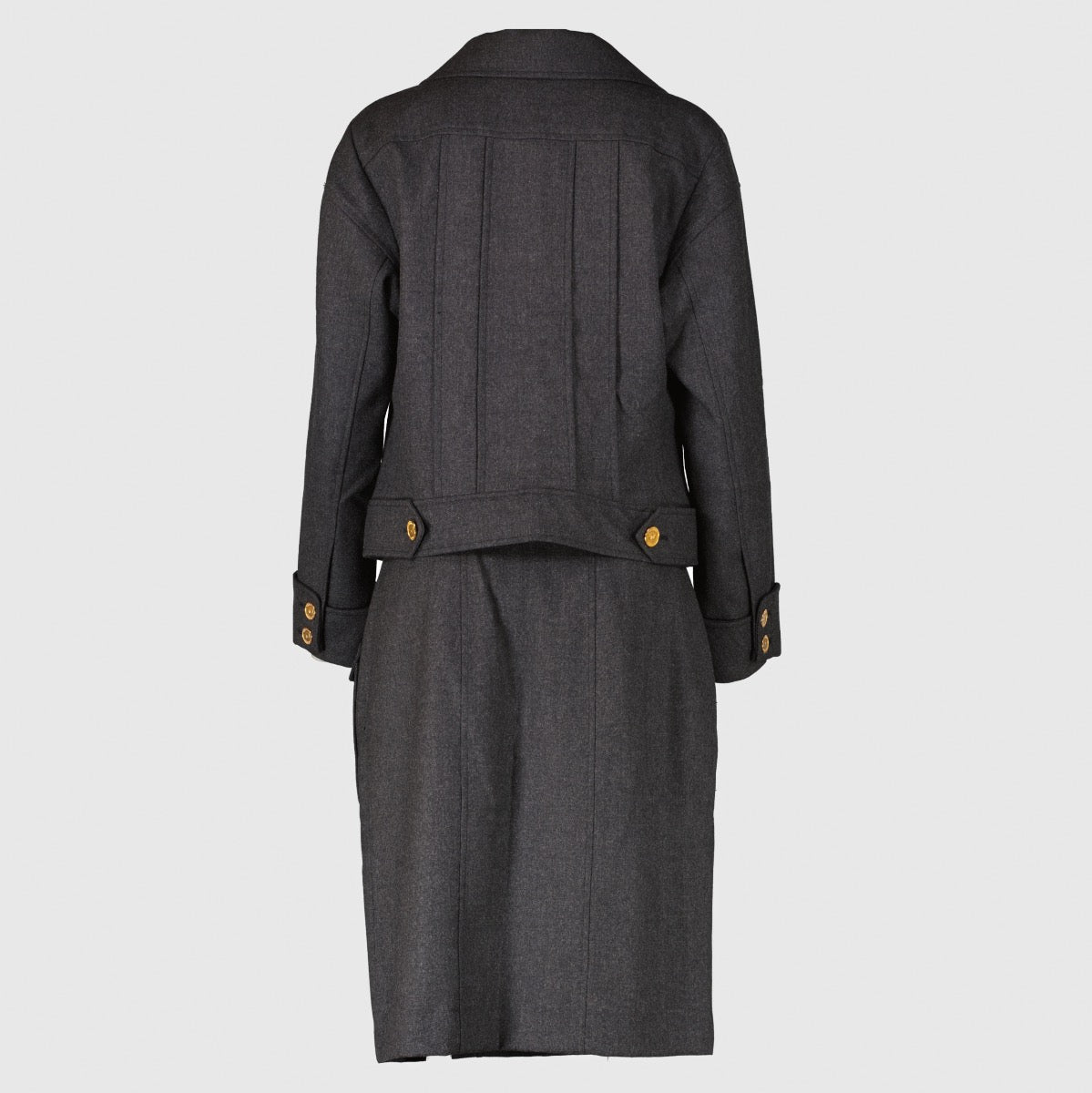 Authentic preloved Chanel 1980s Grey Jacket/Skirt Set - Size FR40 on Labellove.com