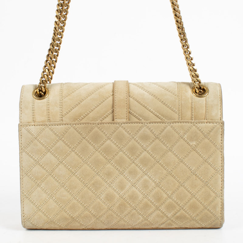 Shop the authentic Saint Laurent Beige Suede Medium Envelope Bag second hand on Labellov.com.