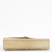 Shop the authentic Saint Laurent Beige Suede Medium Envelope Bag second hand on Labellov.com.