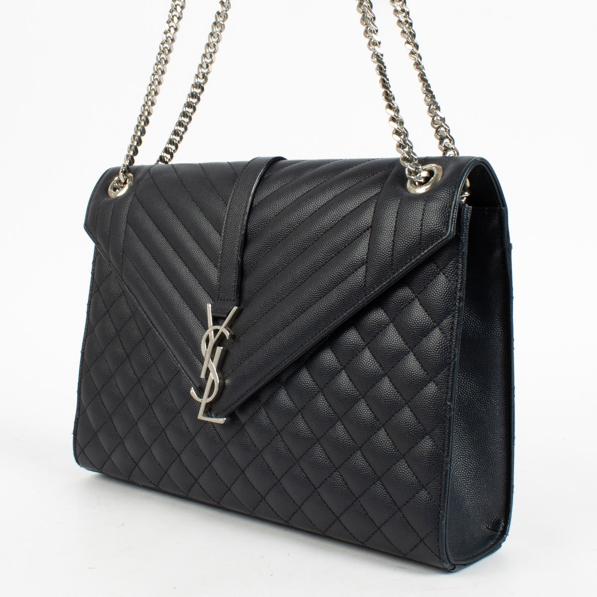 Shop the authentic Saint Laurent Blue Large Envelope Bag second hand on Labellov.com.