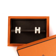 Shop safe online at Labellov in Antwerp, Brussels and Knokke these 100% authentic second hand designer luxury Hermès White Mini Pop H Earrings