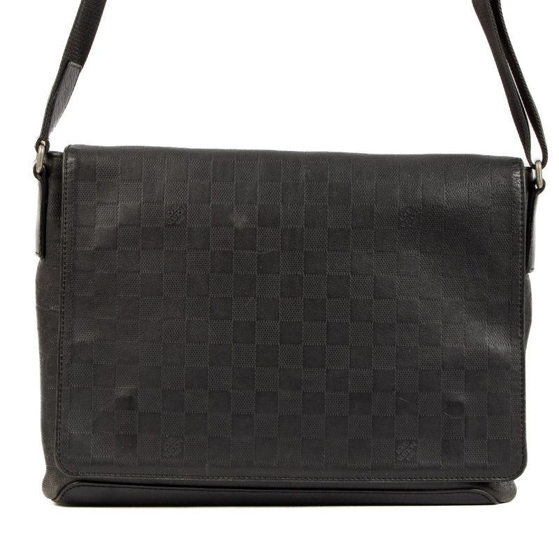 Louis Vuitton Black Damier Infini District Messenger Bag