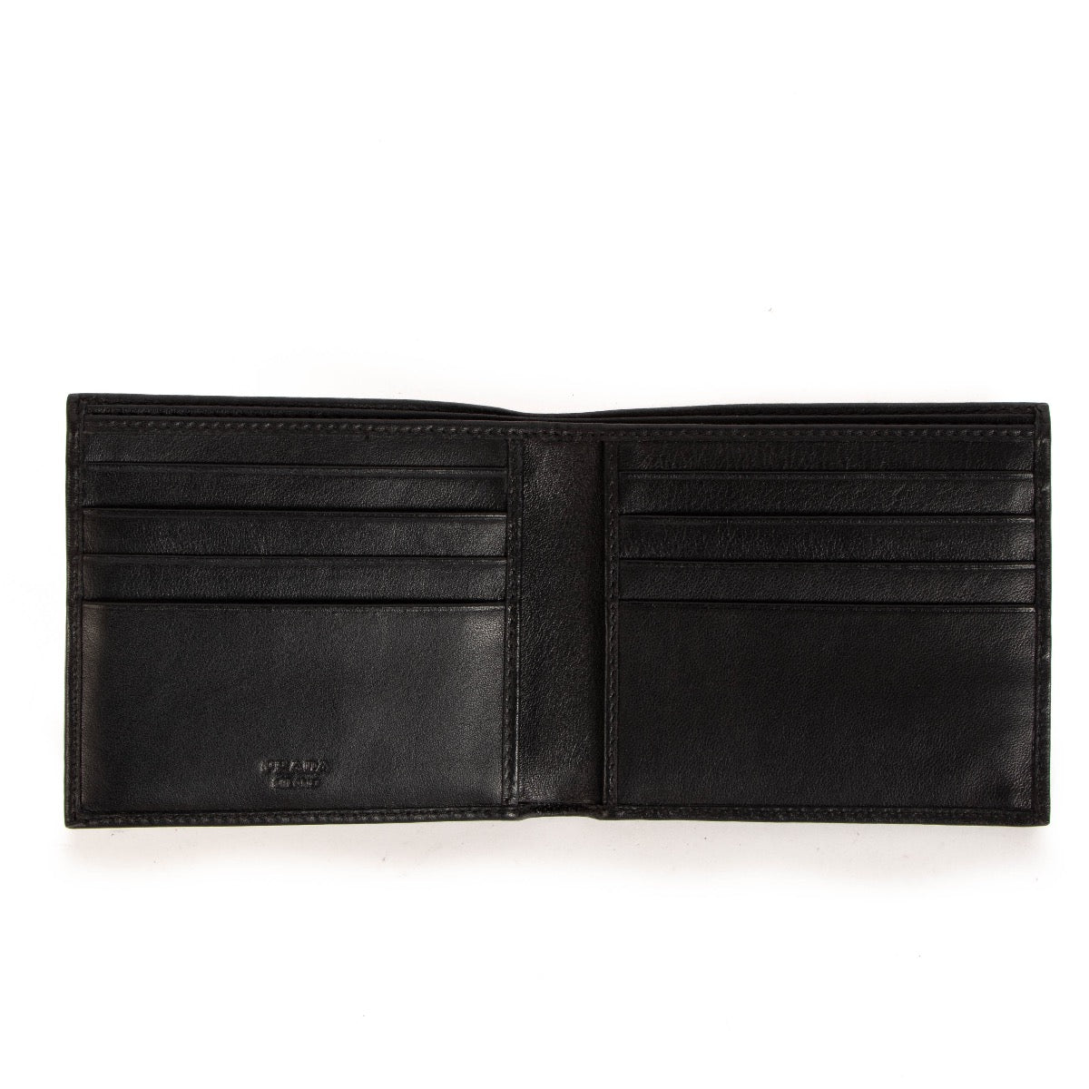 Shop safe online at Labellov in Antwerp, Brussels and Knokke this 100% authentic second hand Prada Black Leather Fold-over Wallet