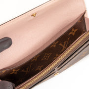 Shop safe online at Labellov in Antwerp, Brussels and Knokke this 100% authentic second hand Louis Vuitton Monogram Canvas Sarah Wallet
