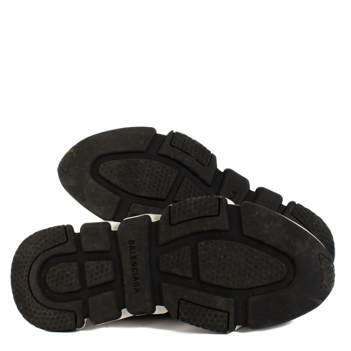 shop 100% authentic second hand Balenciaga Black Speed Sneakers - Size 39 on Labellov.com