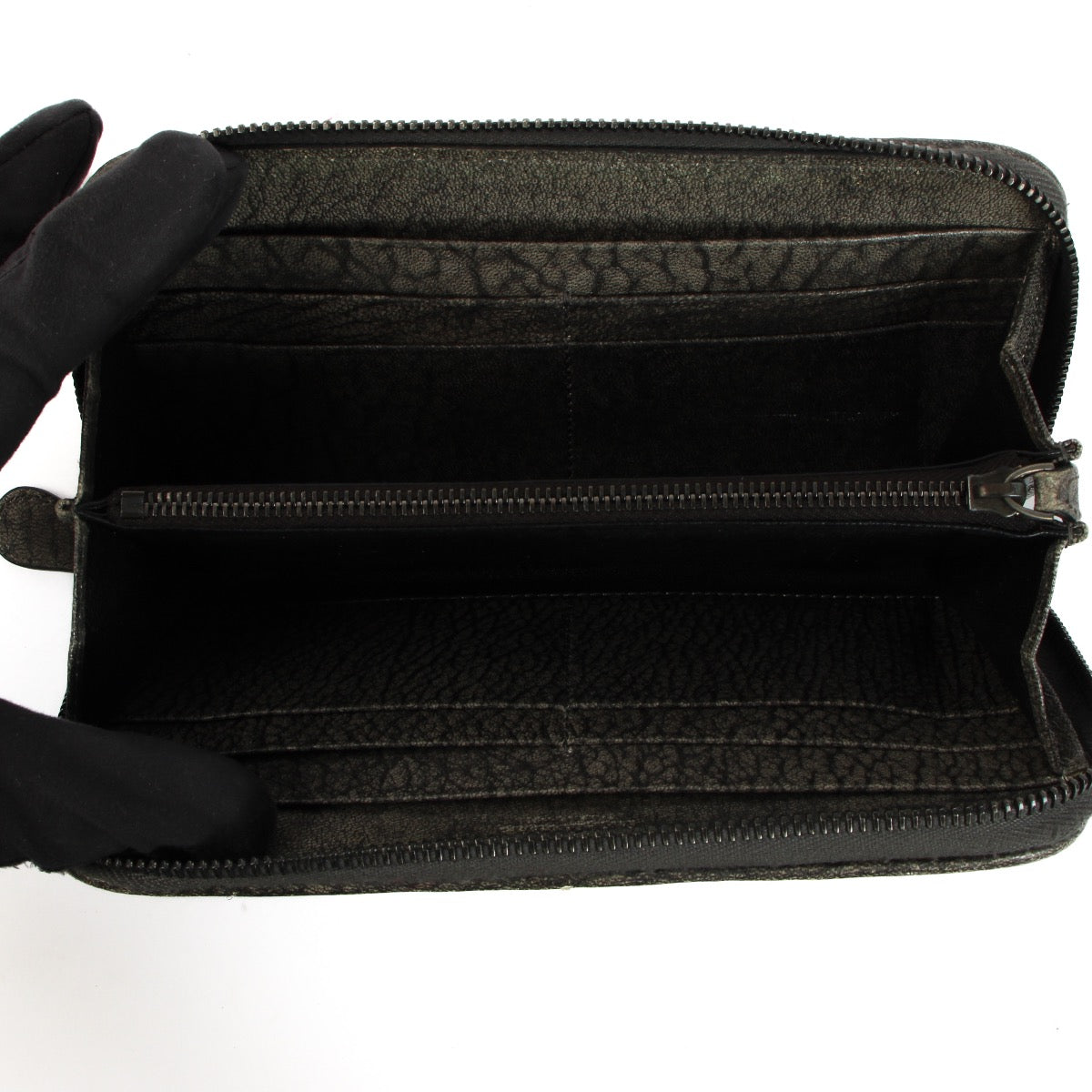 Shop 100% authentic second-hand Bottega Veneta Grey Intrecciato Leather Continental Wallet on Labellov.com