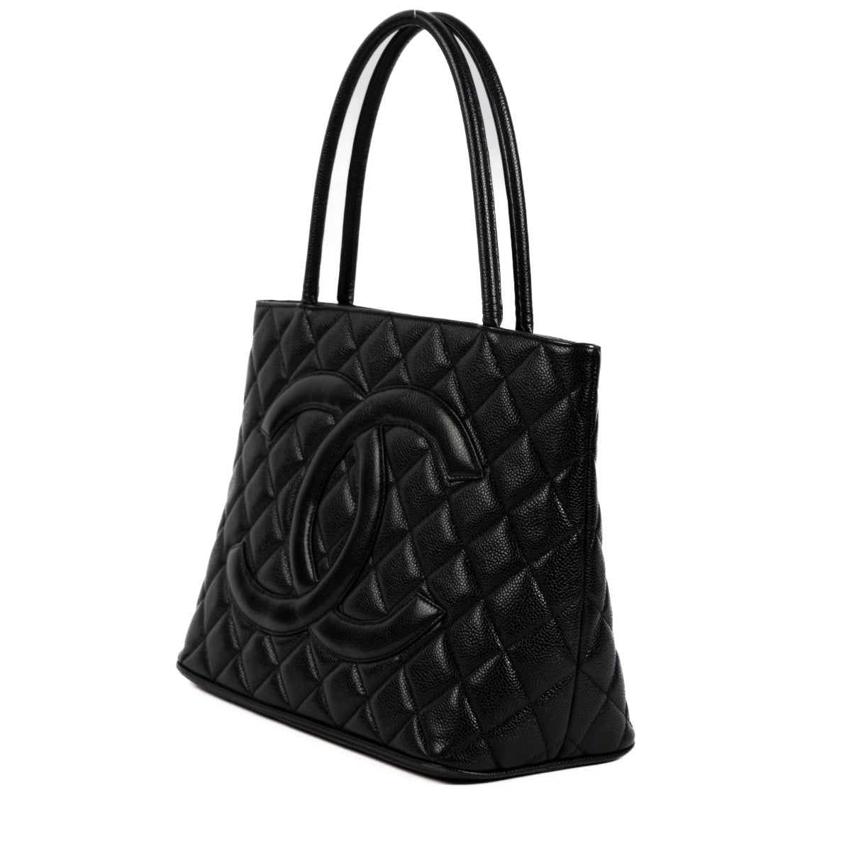Shop 100% authentic second-hand Chanel Black Medaillon Top Handle on Labellov.com