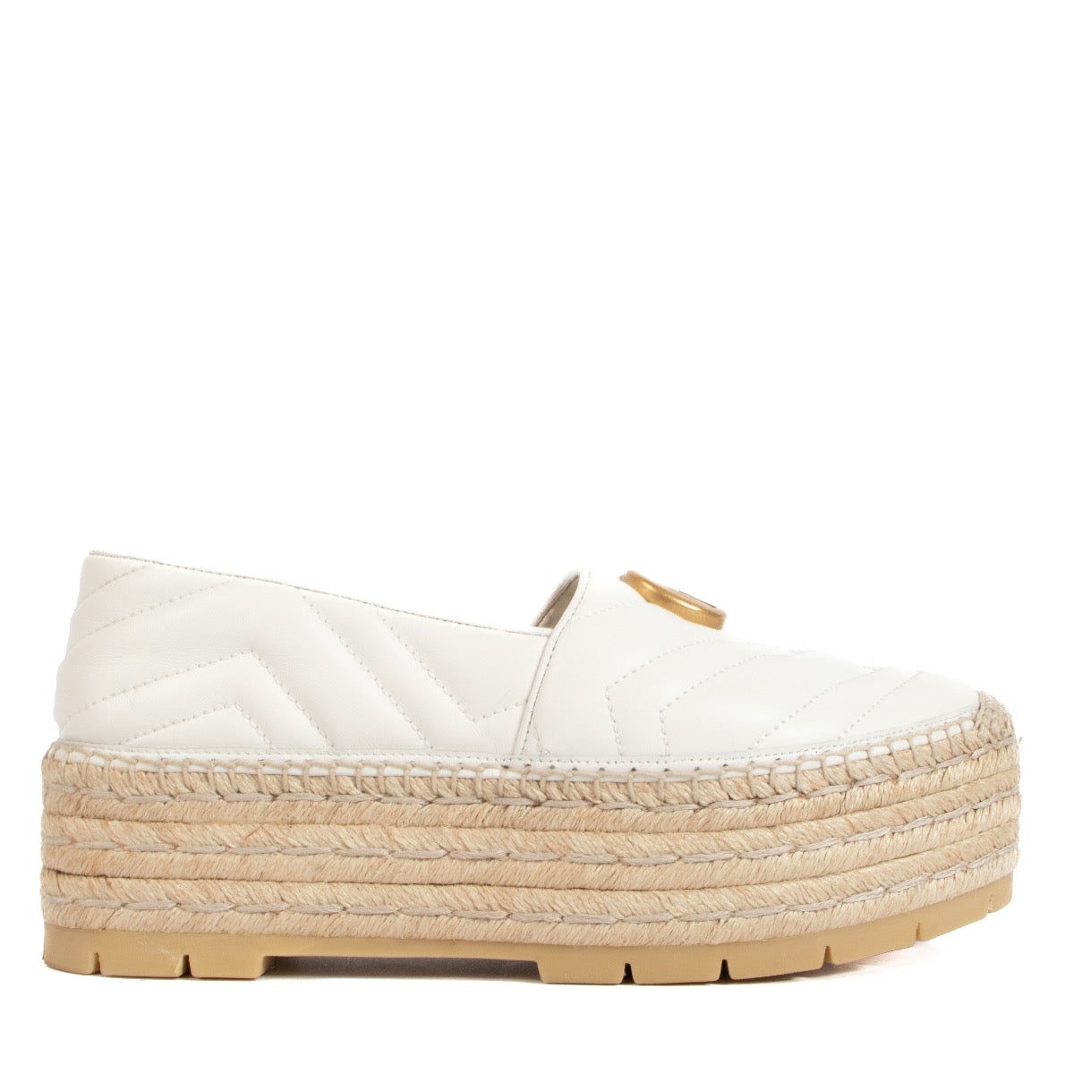 Shop safe online at labellov in Antwerp, Brussels and Knokke these 100% authentic second hand Gucci White GG Marmont Platform Espadrilles - size 39