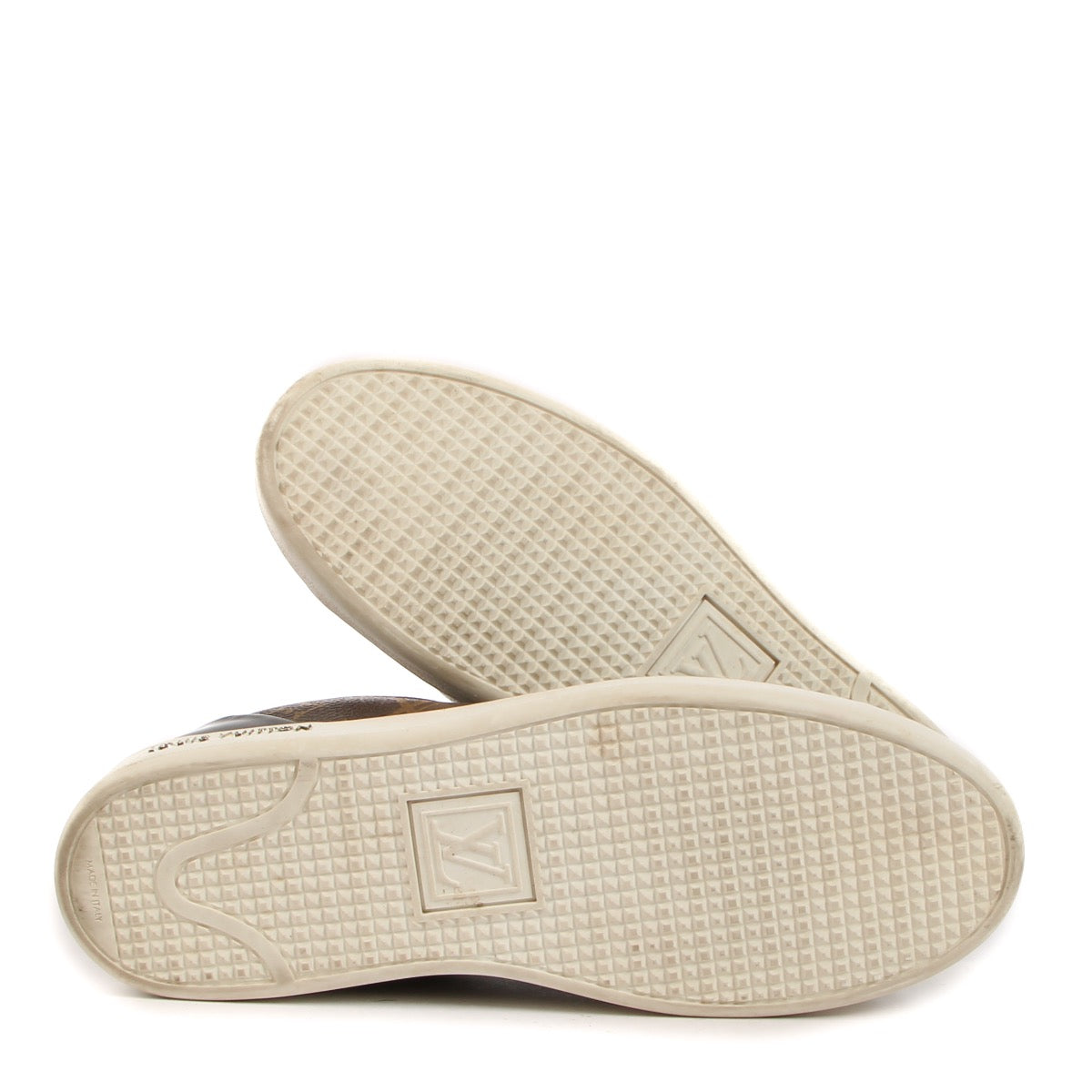 Buy real authentic preloved Louis Vuitton Monogram Frontrow Sneakers safe online at Labellov.com or in Brussels, Knokke and Antwerp