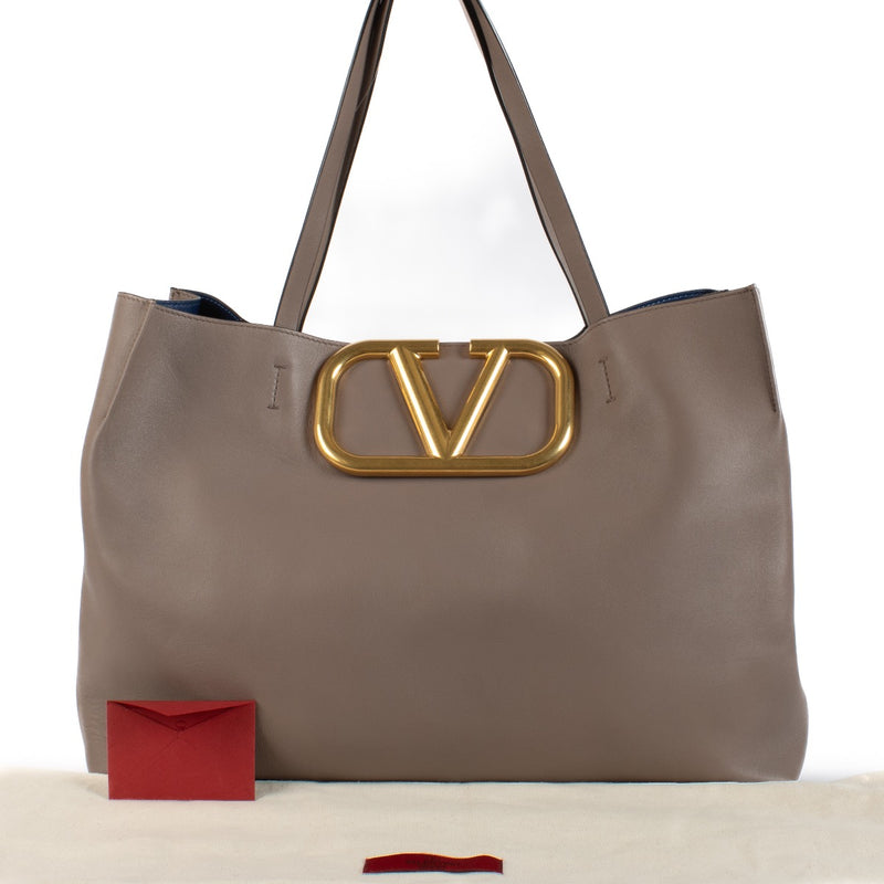 shop 100% authentic second hand Valentino Garavani V-Logo Taupe Shoulder Bag on Labellov.com