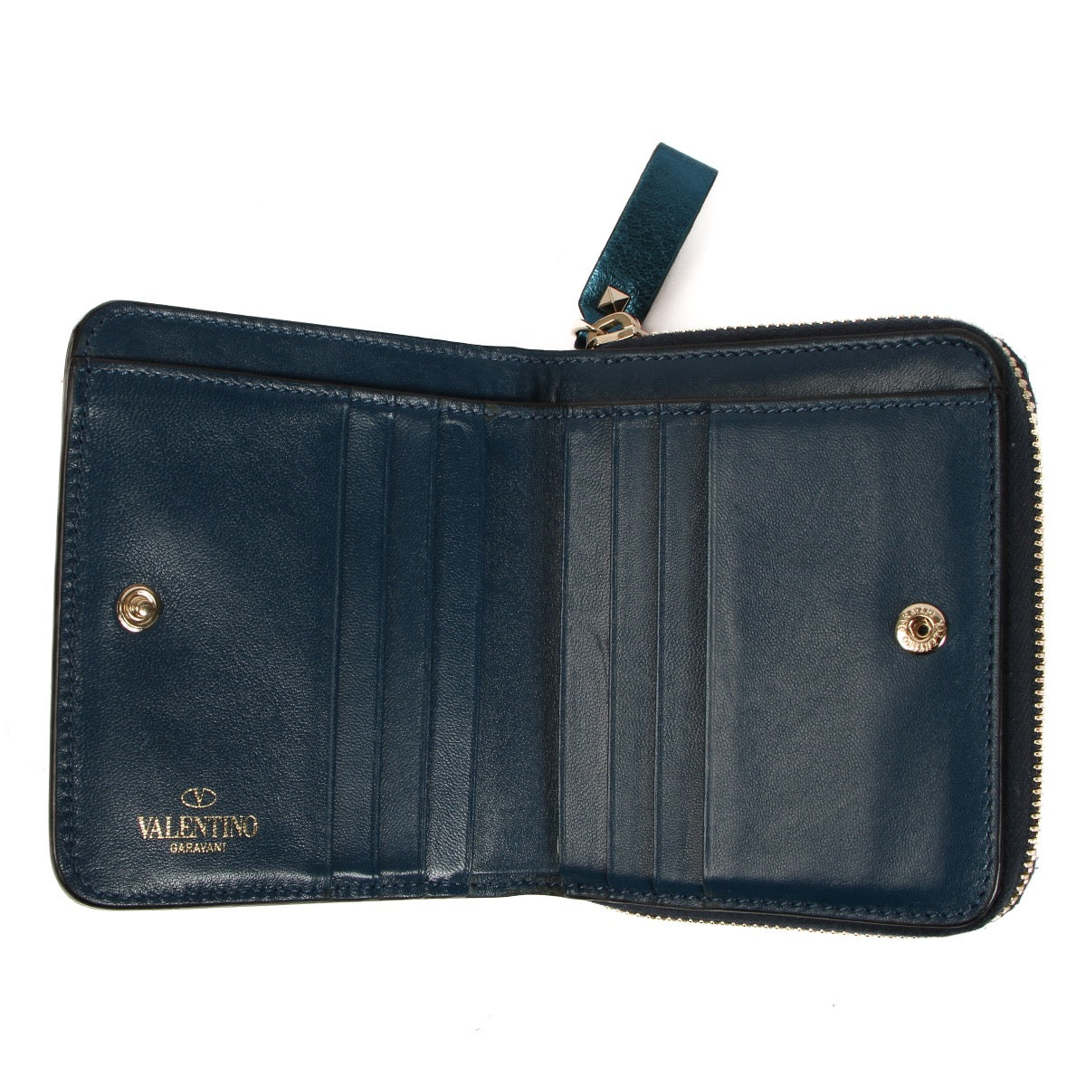 Valentino Garavani Compact Metallic Blue Wallet for the best price at Labellov. Are you looking for an authentic designer Valentino Garavani Compact Metallic Blue Wallet?