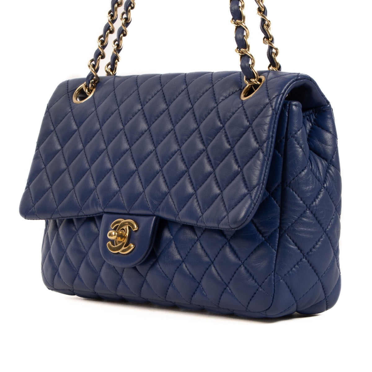 Shop safe online at Labellov in Antwerp, Brussels and Knokke this 100% Chanel Blue Quilted Leather Limited Edition Valentine's Day Charm Classic Bag