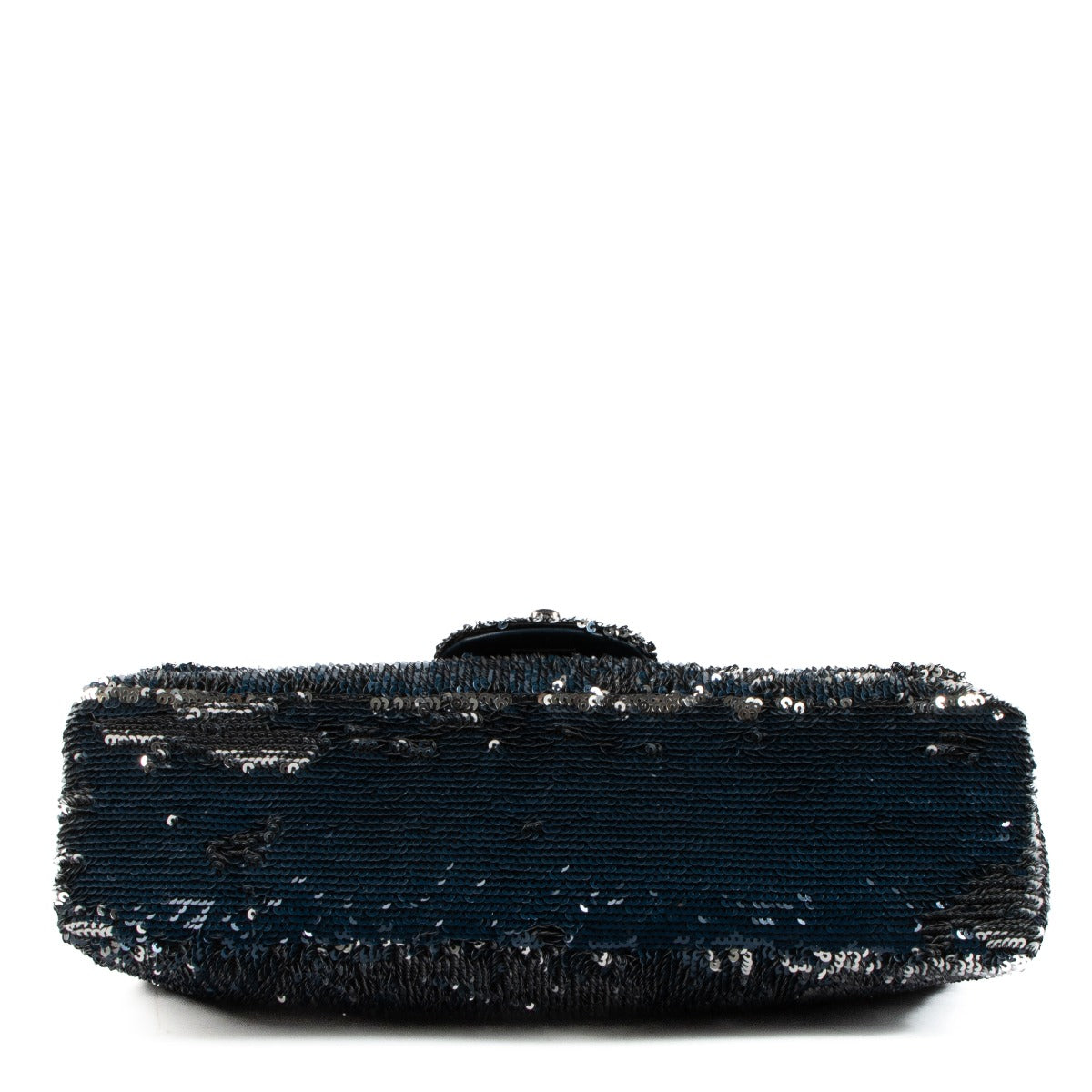 Shop safe online at Labellov in Antwerp, Brussels and Knokke this 100% authentic second hand Chanel Blue Sequin Coco Cuba Flap Bag