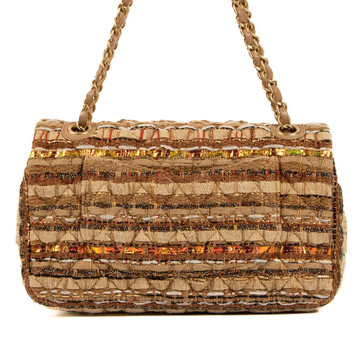 Shop safe online at Labellov in Antwerp, Brussels and Knokke this 100% authentic second hand Chanel Interwoven Tweed Medium Classic Flap Bag